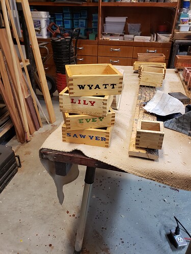 2019-12-04-Woodworking-Little Boxes-093551